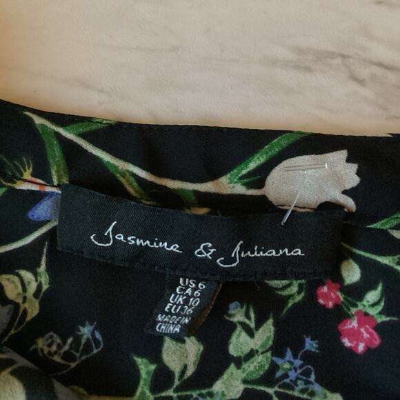 Black Floral Romper Size 6, Sleeveless Pockets Lightweight Festival Boho Summer - Picture 4 of 6